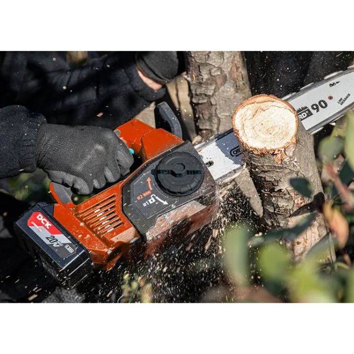 DCK KDCS20101 Tophandle Accu Kettingzaag 20V 25cm 4 0Ah (8)